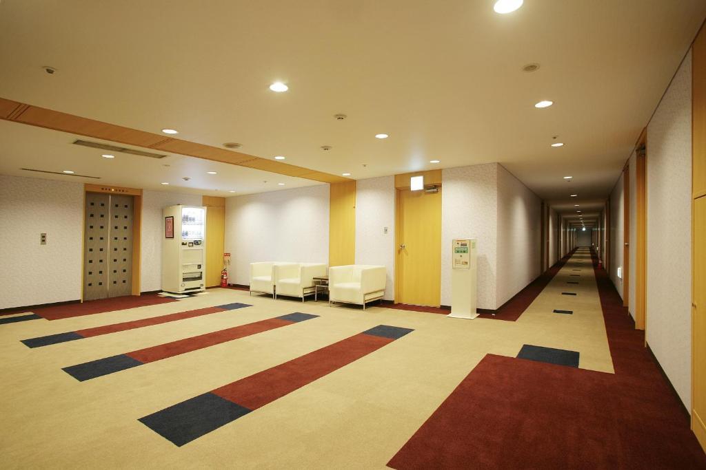Highness Hotel Куруме Экстерьер фото